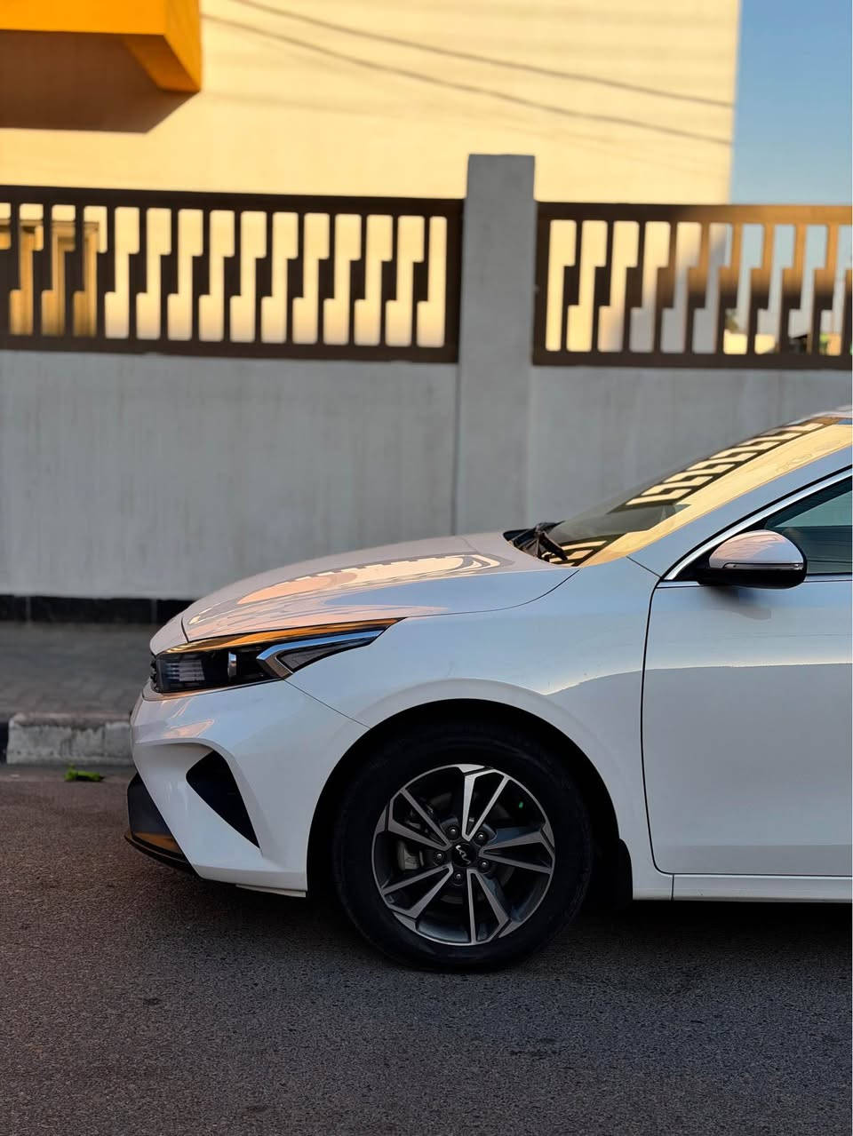 كيا سيراتو 2024 خليجي اصل سياره مكحفاله عده بارد صغير باقي سياره كفاله ماشيه 20 الف فول مواصفات بصمه فتحه مكينه 2000 لد حساسات داخل بيجي تبريد قطعتين مرايات شفط فول رقم اربيل بأسم شركه للبيع او مراوس السعر 188 ستفسار *********** البصرة, العراق
