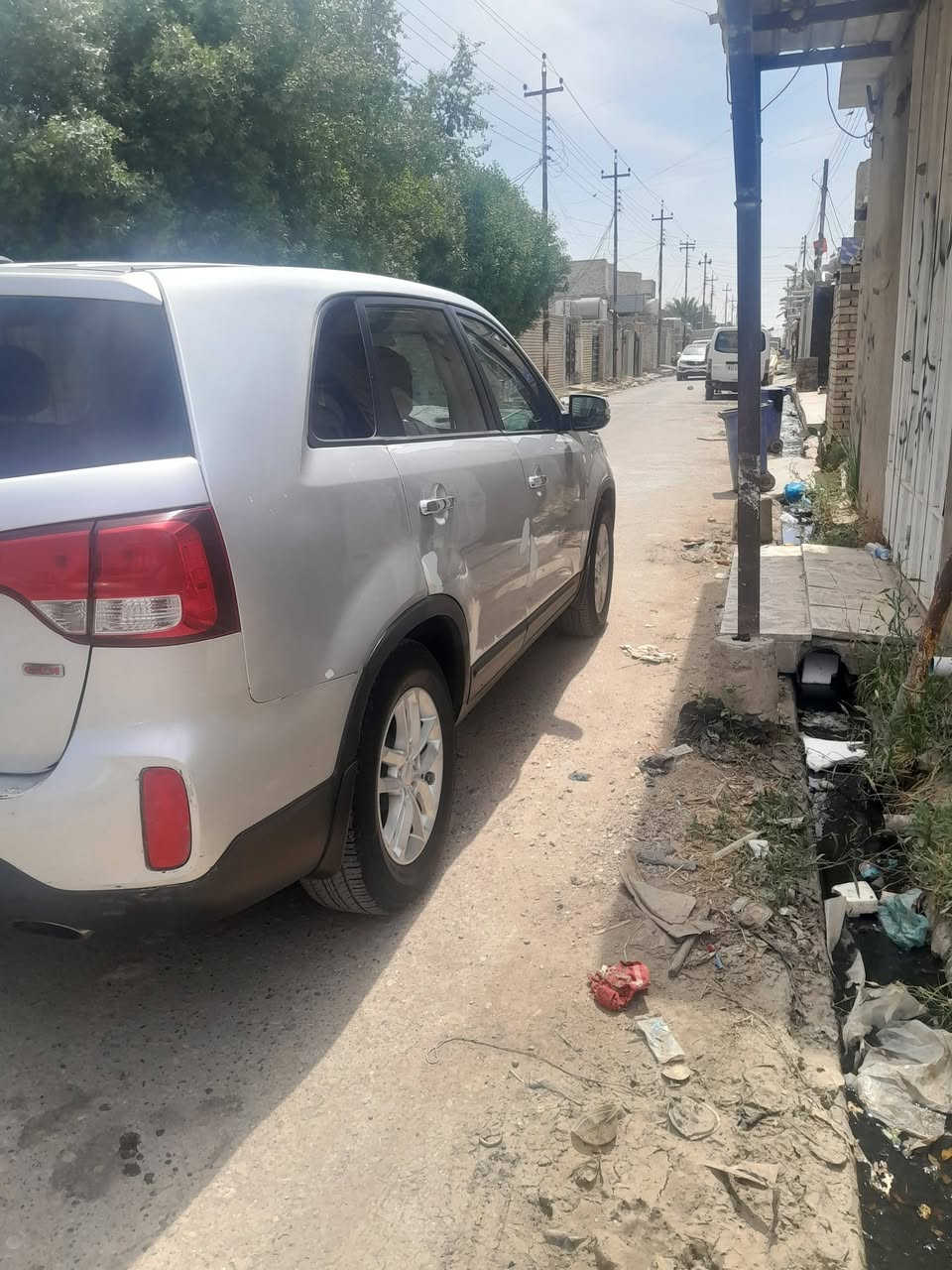 السلام عليكم
سورنتو ٢٠١٤
رقمه بغداد 
السعر ١٣٣ وبيه مجال 
رقم الهاتف ***********
