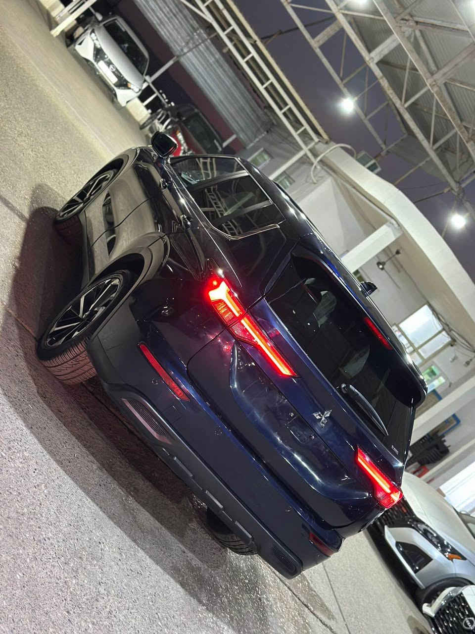 اقرا المنشور زين اذا شراي اتصل وبخدمتك 

𝐌𝐈𝐓𝐒𝐔𝐁𝐈𝐒𝐇𝐈 𝐎𝐔𝐓𝐋𝐀𝐍𝐃𝐄𝐑

ميتسوبيشي اوتلاندر

 موديل :2023

    7 راكب

السعر220$

 والسياره جاهزه     كبل للترقيم وبدون أي ملاحظه بلسياره

 كاتي بدون رقم

 تترقم جميع

 محافظات الشماليه 

عداد  المسافة :71 الف mi

حجم المحرك : 2.5L ( 4,سلندر )

 سياره بس بي يم رقم بي صبغ 

بجم امامي خلفي كبس

بدون داخل بدون ايرباك

 مواصفات  

SE

بانورما

دةبل اكسل 

 بصمة ابواب 

بصمة تشغيل 

كاميرا °360

‏‎كاميرا امامي

كاميرا جانبي

كاميرا خلفي

هاند بريك بصمة

اوتو ستارات (𝐀𝐔𝐓𝐎 𝐒𝐓𝐀𝐑𝐓)

اوتو ستوب (𝐀𝐔𝐓𝐎  𝐒𝐓𝐎𝐏)

رادار امامي (تحديد مسار)

رادار جانبي  (نقاط عمياء)

رادار خلفي (التحذير من الاصطدام)

حساسات امامي

حساسات جانبي 

حساسات خلفي 

إشارات بلمري 

مري شفط

نظام (𝐎𝐅𝐅-𝐑𝐎𝐀𝐃)

نظام (𝐒𝐇𝐎𝐖)

نظام (𝐀𝐔𝐓𝐎)

نظام 

(𝐄𝐂𝐎)

نظام (𝐍𝐎𝐑𝐌𝐀𝐋)

نظام (𝐒𝐏𝐎𝐑𝐓)

كشنات جلد شامو وقماش

كشن السايق كهربائي

كشنات هیتر

تحكم استيرن 

تبريد لمس 

تبريد مركزي قطعتين

صندوق شفط كهربائي 

لايتات (𝐋𝐄𝐃) 

عدسة زينون 

بكلايتات (𝐋𝐄𝐃)

ويل 20

بعد هوايه مواصفات 

صور الحادث ورقم الشاصي مرفق مع صور

‏‎تفاصيل اكثر الاتصال علی ارقام التاليه  

مكان السياره عقره دهوك 

‏ WhatsApp  كورك ***********

JA4J4UA83PZ054705 اكر, نينوى
