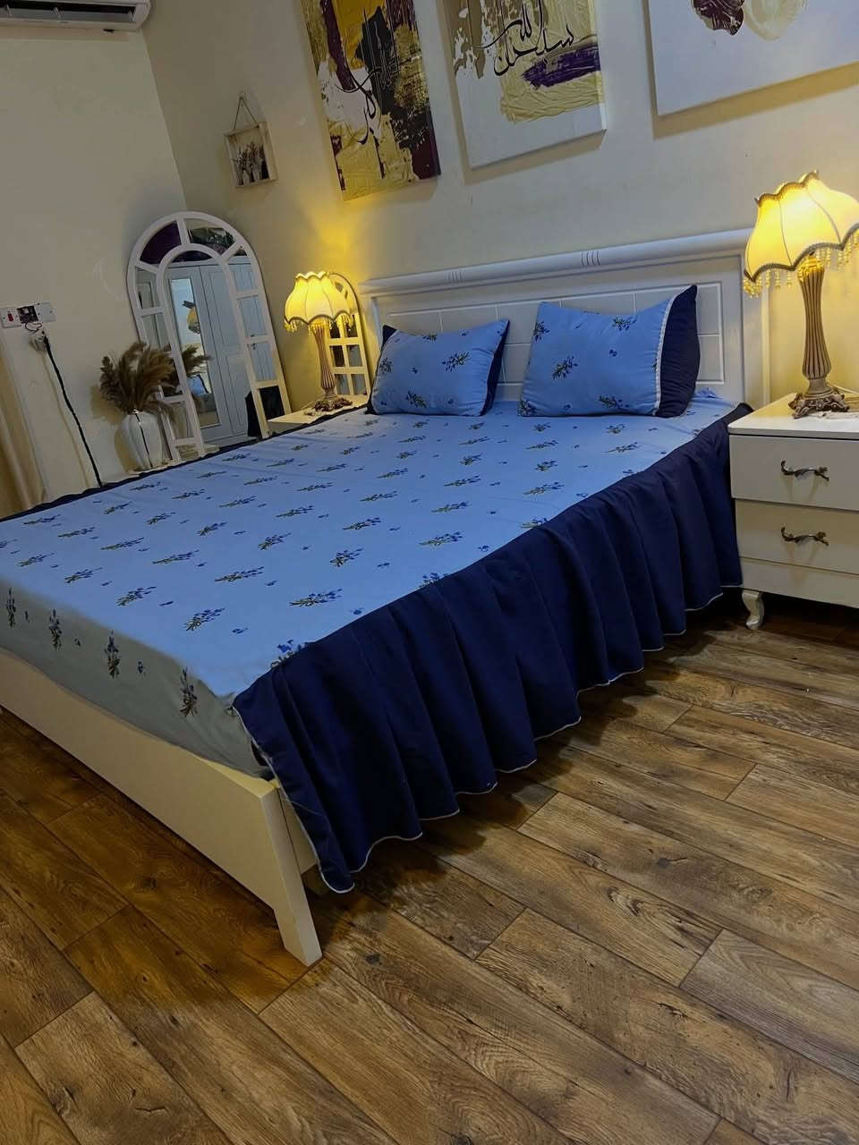 فرشات نفرين
السعر بس 15 الف
بدون تلبيس لاستيك
يوجد توصيل كل المحافضات يوجد اكثر من 100 نقشه ولون


**إذا كنت صاحب هذا الإعلان وتريد حذفه لأي سبب، رجاءا أرسل رسالة إلى الدعم الفني**