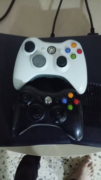 اكس بكس ٣٦٠ • يدتين • هارد ٢٥٠ جيجا