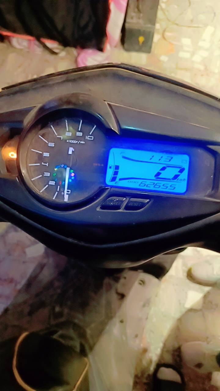 سلام عليكم
دراجه سكنس شمعه
بيه فج رياضي ويدات رياضي وكشن رياضي
دراجه ابيع كوم حديد جاي امشي وطفت
سعر 500وبيه مجال رقم *********** بي وتساب
