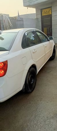 سياره 2008 بيها قطعه خير من الله ما متواجد على الفيس07830052913