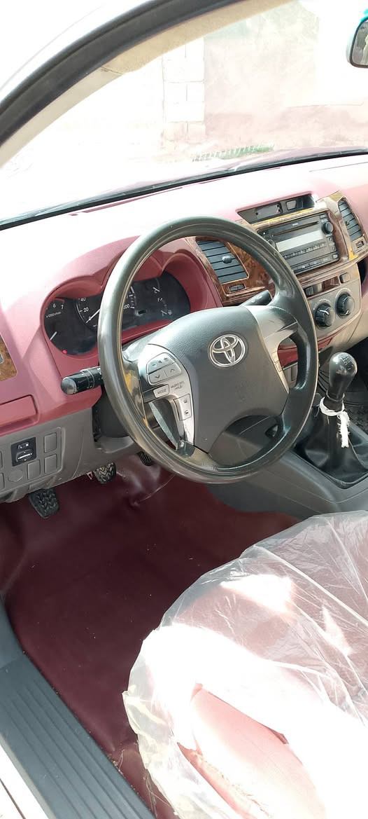 السلام عليكم تويوتا بيكم  13رقم بغداد انكليزي گير عادي  بيها صبغ جاملغ وربع باب السائق   السعر 162شاصي 12مكانها الكوت ***********
