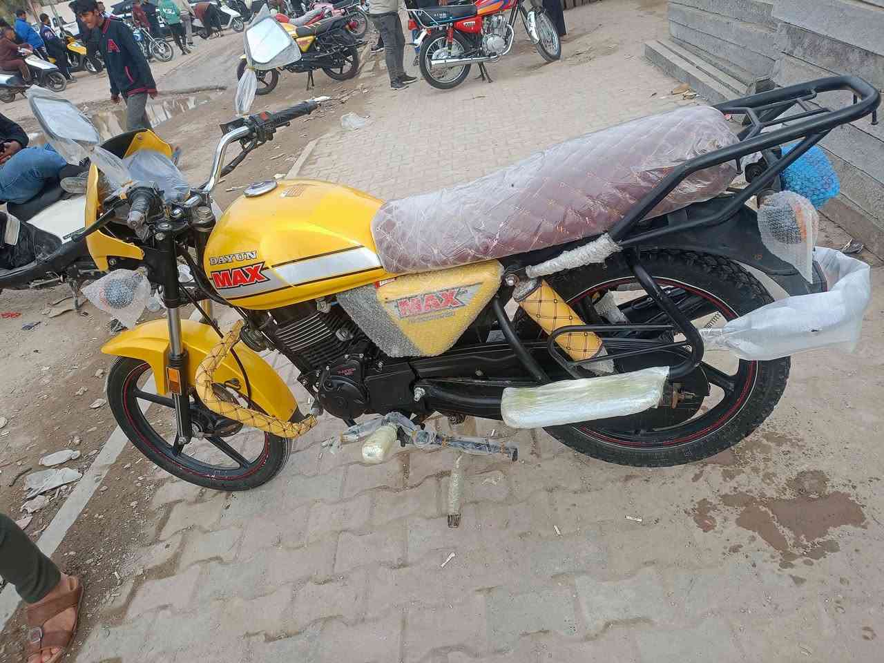 دايوان موديل 22 أوراق أصولية
العنوان/// كوت الدجيلي..... أي أستفسار أتصل وتدلل 
***********
