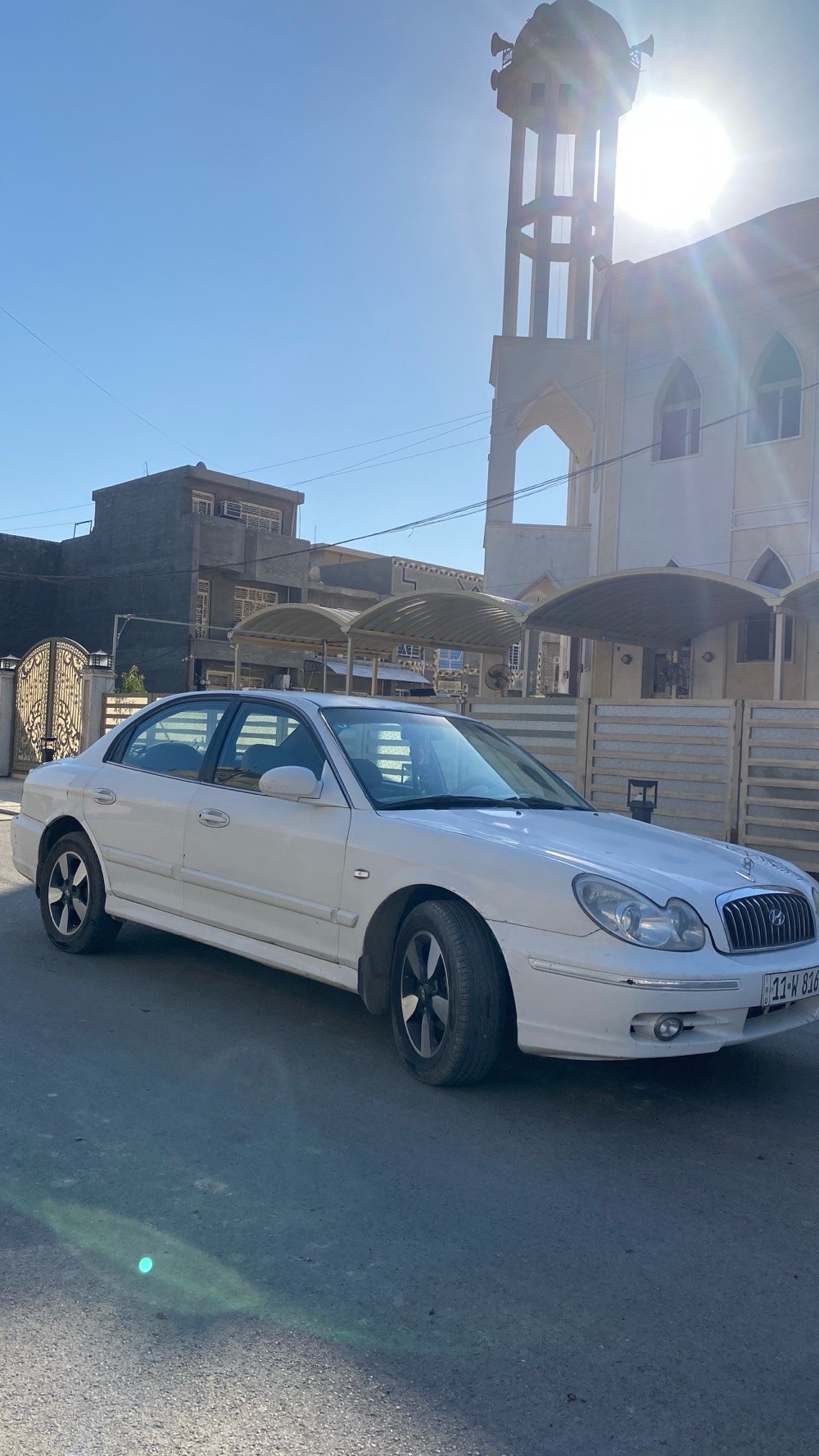 سوناتا وفود 2003  خليجي بيها صبغ اقل الحزام ابيع حزام بدون دواخل 
مكينه ٤ سلندر ٢٤٠٠ سيارة گير ومكينة بشرط مكفولة تبريد تدفئة 
مابيها اي نقص صدر امامي جديد باتري جديد سنترلك
٤ جام كهرباء 
مكانها تكريت مجمع الجوهرة