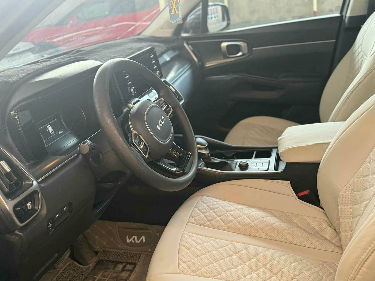 سلام عليكم
سورنتو للبيع مديل 2023
وارد امريكي حادثهه جاملغ فقط
بدون دواخل بدون ايرباك
ماشيه 41
رقم بغداد بأسمي
السعر225
***********
