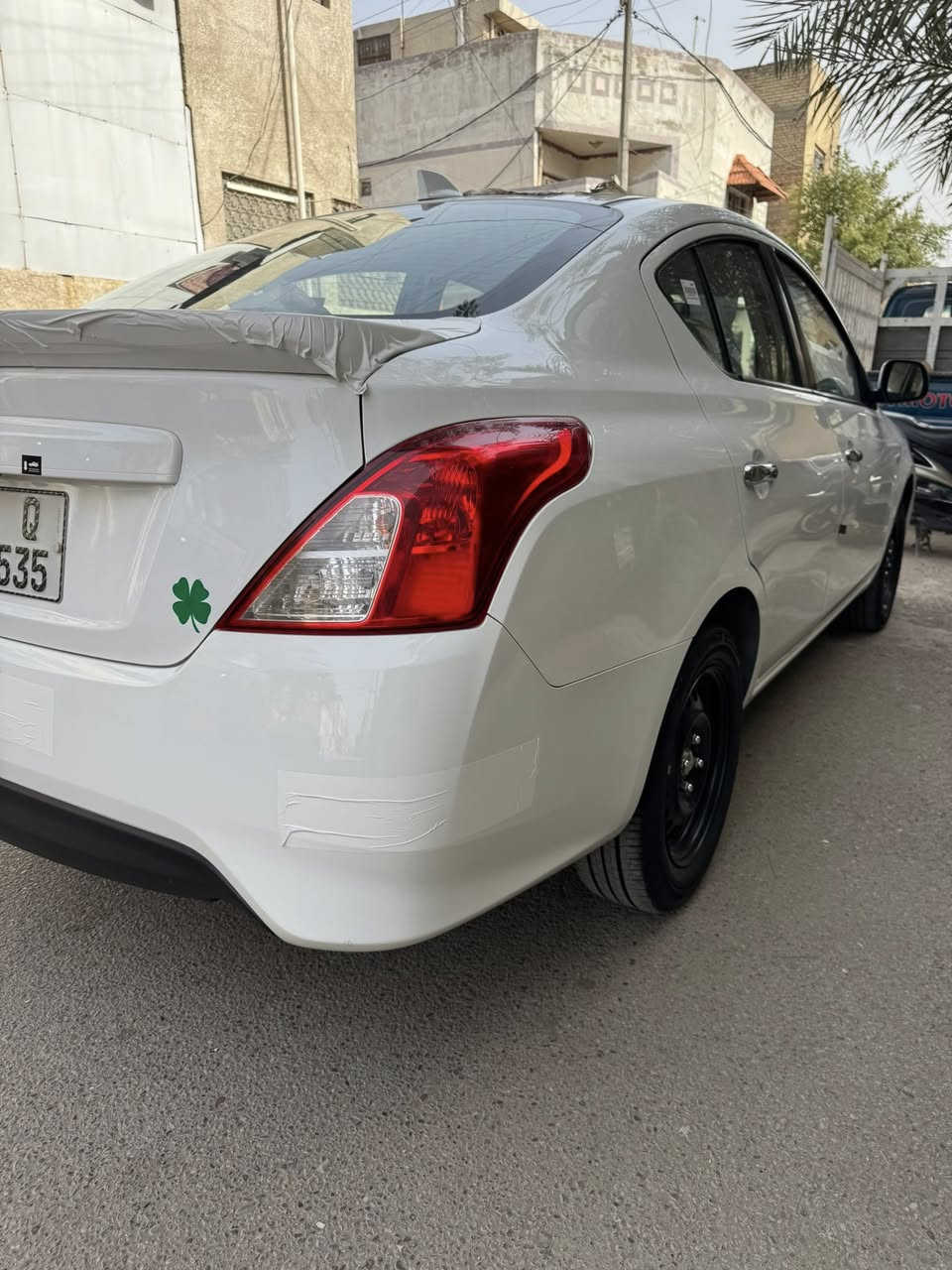 سلام عليكم عندي سني هندي لبيع موديل 24 مكفوله كفاله عامه سياره زيرو زيرو ماشيه 4 الف رقم بغداد (بسمي) مكاني بغداد الكرخ رقم تلفون ***********سياره كله وضع شركه
