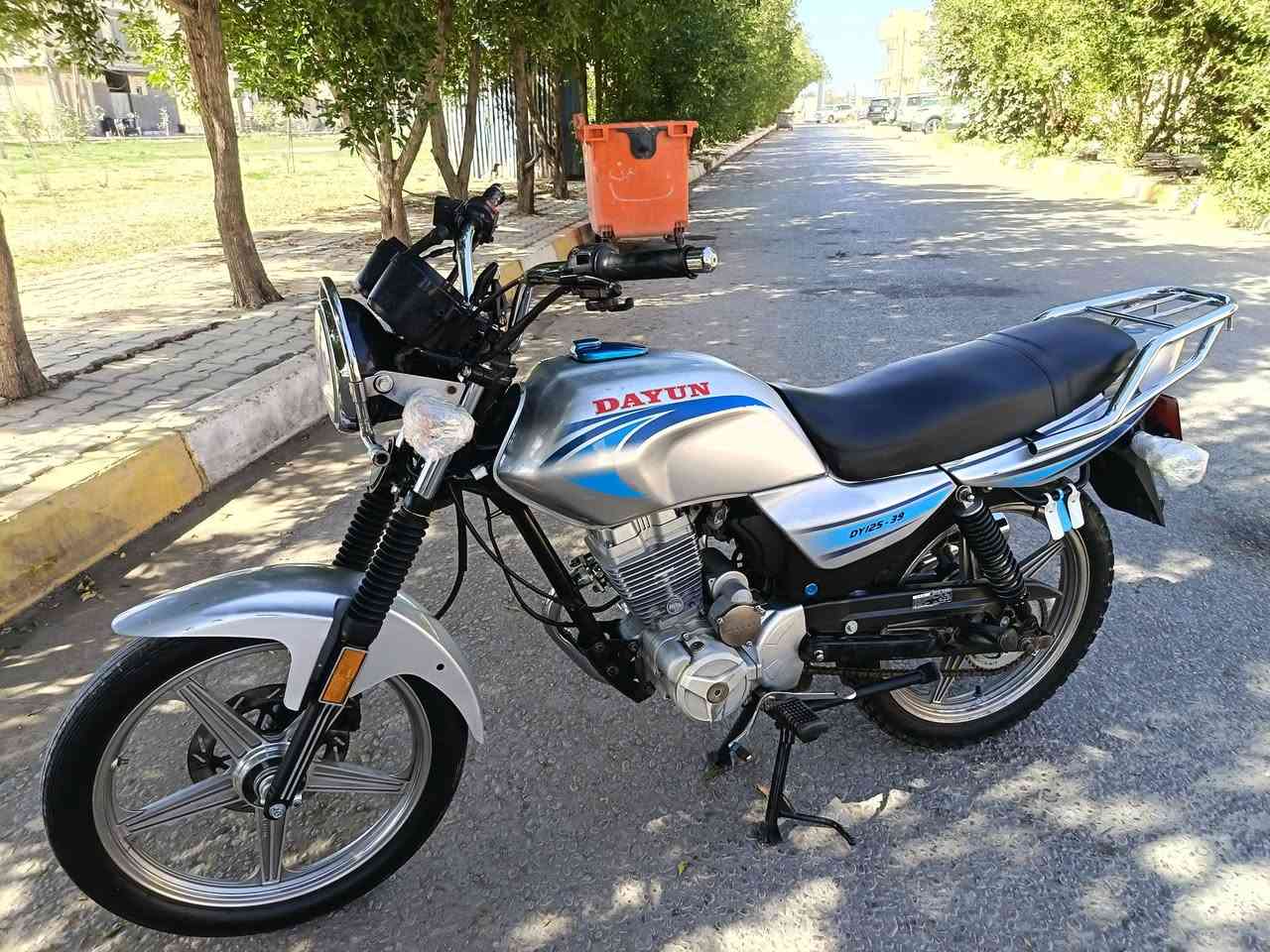 سلام عليكم دايون عضم مديل 21 طالعه ب 22 نضافه فول احلى من صور شرط اوراق أصولي أصولي مداور وين مايعجبك ماعوزها شي مال جناي مرتبه كهربائيات كلها شغاله السعر 900 مجال بسيط العنوان كربلاء الاتصال ***********
