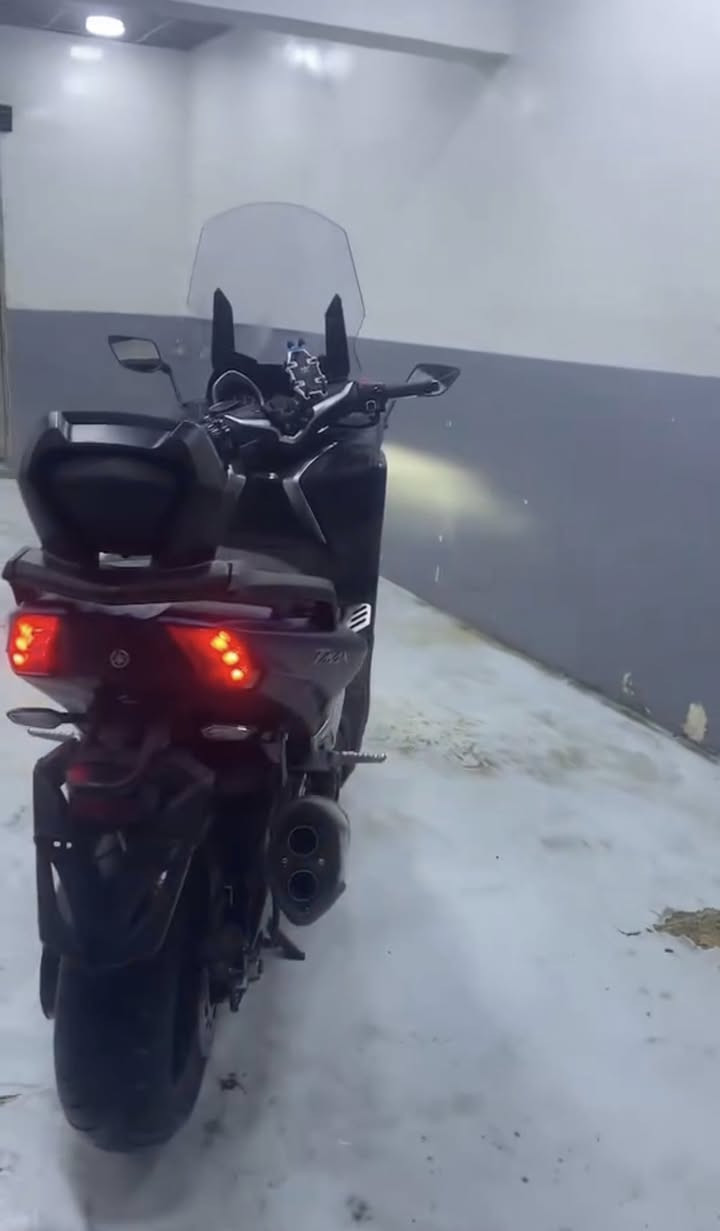 سلام عليكم تي ماكس DX 
موديل 2019
السعر 85 وبيها مجال
العنوان بغداد الدورة 
رقم الهاتف *********** فقط واتساب
