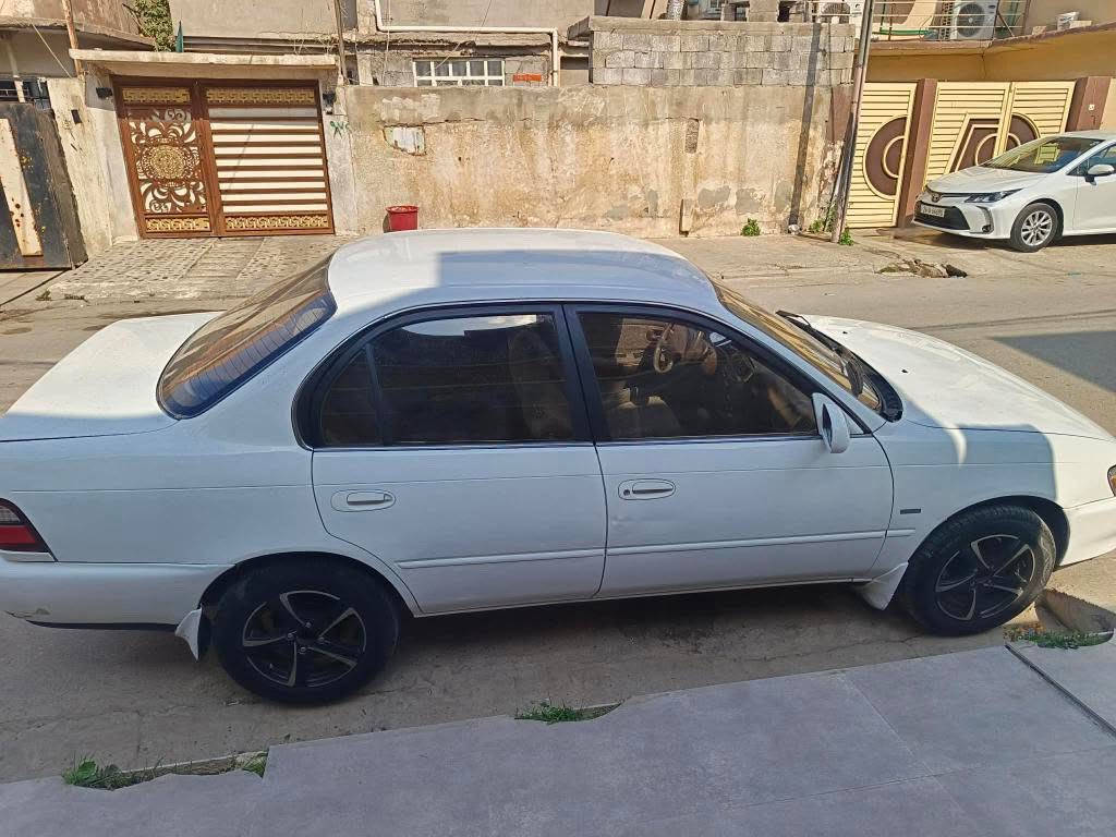 للبيع
كورولا 
موديل/1995
توماتيك /تبريد شغال 
صبغ /فقط شبر بلصندوق والباقي كله اصلي . 
رقم الماني نينوى .سنويه جديده 
محرك +كير كله بشرط 
موقع السياره /نينوى حي التحرير 
للتواصل خاص او على رقم ***********
سعر السياره /60مجال كلش بسيط
