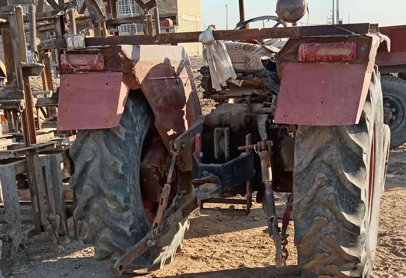 عنتر نظيفه للبيع سعر مناسب المكان ديوانيه قضاء الشنافيه للتواصل ***********
