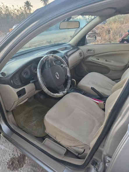 سلام عليكم 
موديل 2012
رقم نجف
بيها بنيد وجاملغ تبديل 
الجاملغ الأيمن صبغ 
القماره بيها جرد 
محرك وكير جدد
تخم تاير 
***********
اخون مكلف بل النشر 
خابر عل السعر
