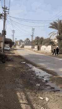 قطعة ارض للبيع المكان باب ادرب قرب اسواق الشمري طابو زراعي سند 25
***********
