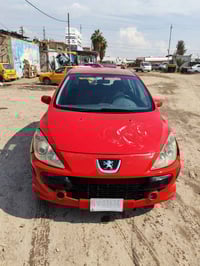 بيجو 307 موديل 2006 بدون حادث سياره جارده فقط  كير توماتيك  كير محرك م...