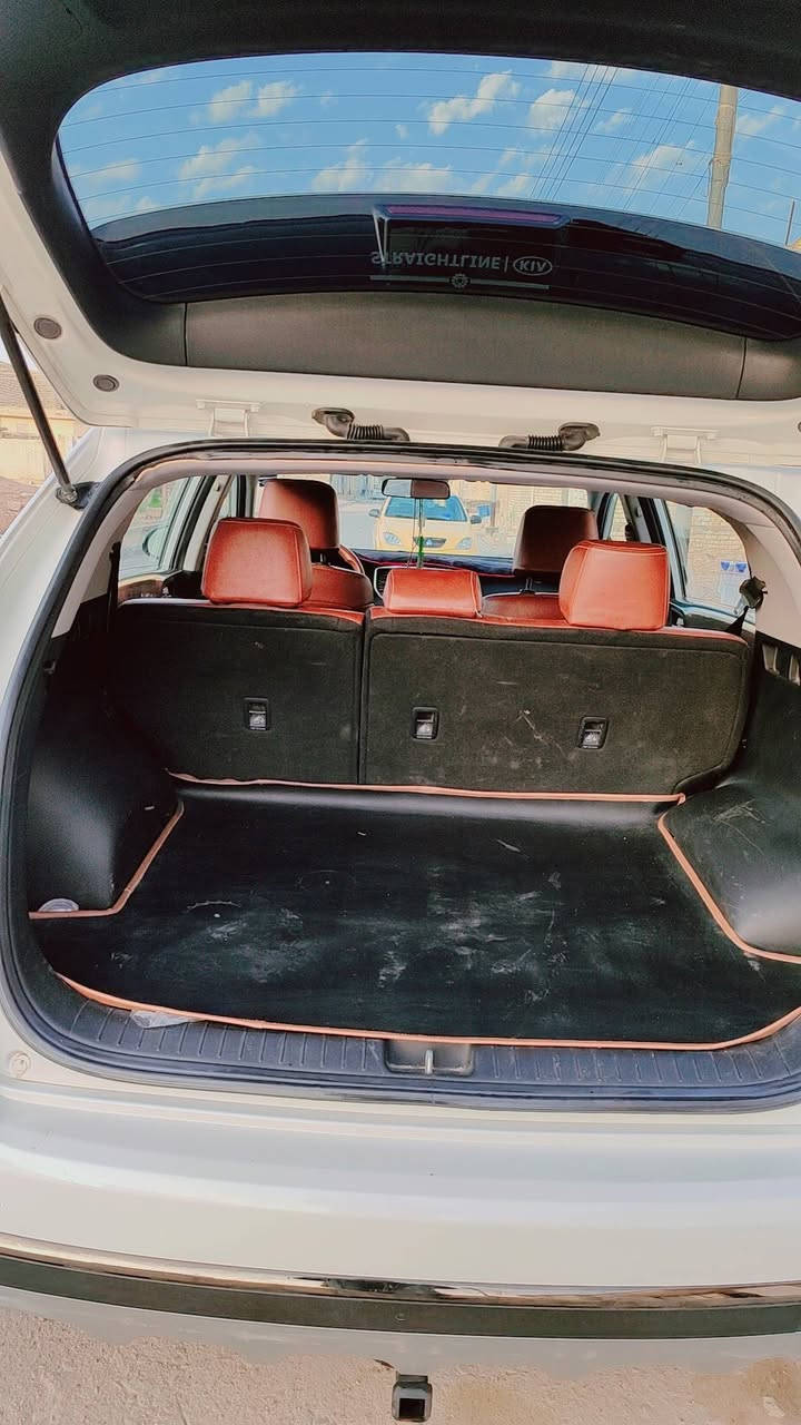 كيا سبورتج أمريكي موديل 21 ضرر أمامي بنيدمبدل رقم بغداد بأسمي سنوية لغاية نهاية 27 محرك 2400
سونار موجود مع الصور
السعر 178
موبايل ***********
