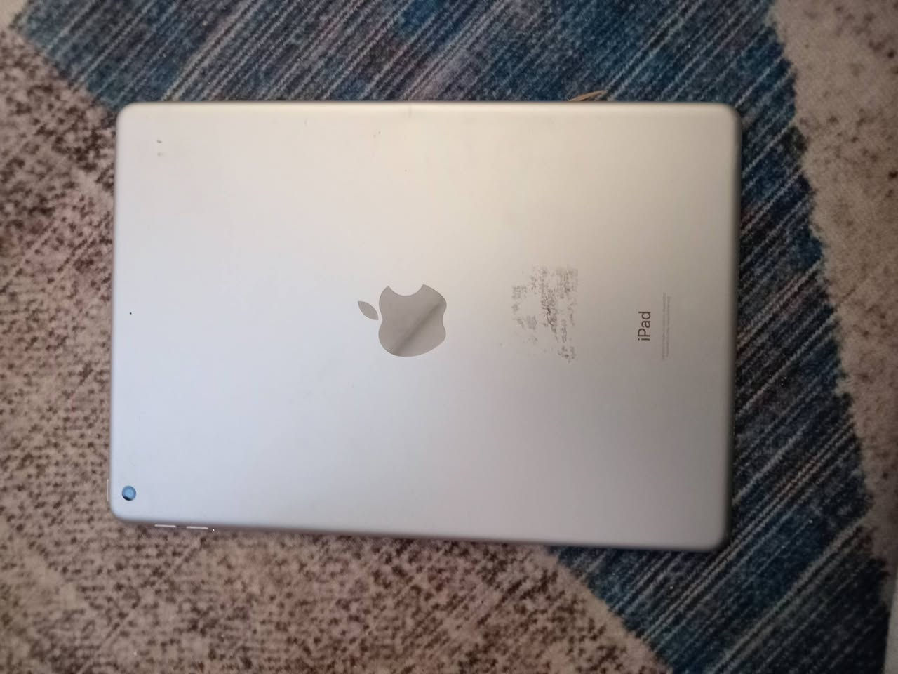 ايباد 9 ذاكره 64 نضيف كلش بطاريه 88 نضافه90 بل 100 ويا بس كيبل شاحن بدون كارتونه السعر 275 وبي مجال بسيط مكاني بابل نادر


**إذا كنت صاحب هذا الإعلان وتريد حذفه لأي سبب، رجاءا أرسل رسالة إلى الدعم الفني**