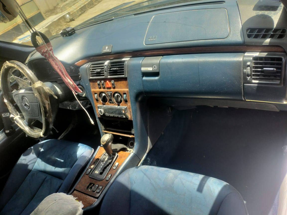 مرحبا.
للبيع او المراوس
مارسيدس ام عيون E320 موديل 1996 كير مكينة مكفول مكينة خراطيم 6 سلندر رقم بغداد تحويل ثاني يوم سنوية جديدة لل2030 هزة جديدة اللون ازرق بون ضربة مصبوغة عام السيارة موجودة ابعقوبة للاستفسار الاتصال على الرقم *********** بي واتساب.
السعر تعال شوف وادلل منختلف
