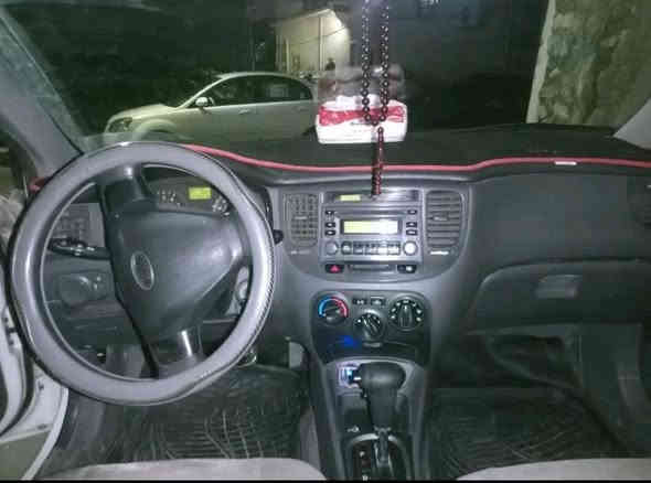 كيه ريو موديل 2006 ابأسمي صبغ حزام بدون داخل محرك صرف السعر 77 العنوان موصل الأيمن ***********
