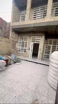 بيت للبيع المساحة 163 متر  في منطقة معسكر البلديات  للاستفسار الاتصال ...