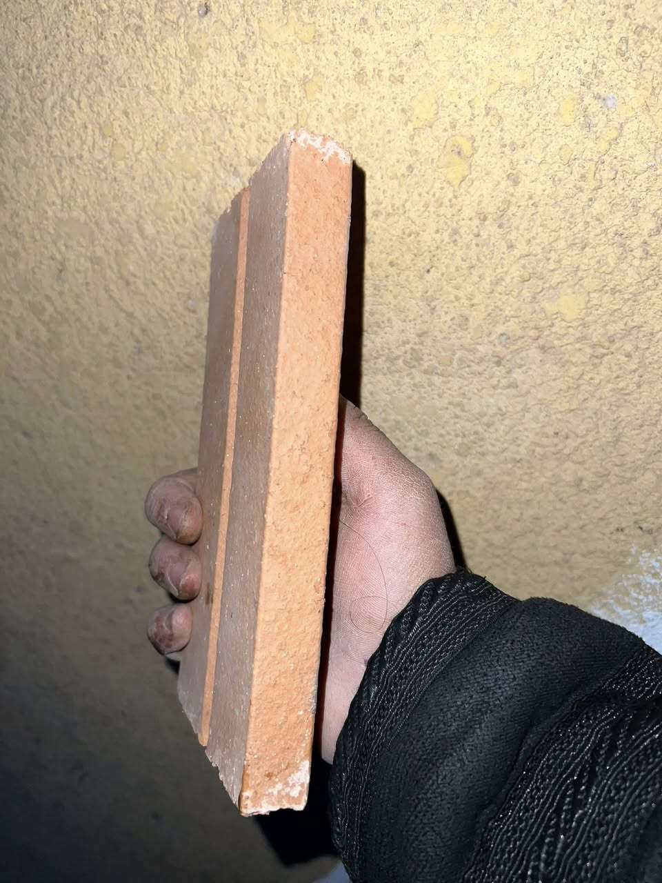 طابوك حراري للبيع
طابوك مستعمل  نضيف مال افران  ويصير تنور مال مندي  واشياء هواي الي تختص باشكال الافران للتواصل *********** وموجود واتساب
