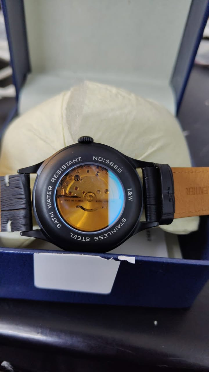 ساعه من ماركه كرنفال اوتماتيك مكينه ياباني ضهر كشف ساعه جميله بشكل مال امزون #مزاد من 30الف وينتهي ساعه ب12بليل وشكد متوصل بل عافية


**إذا كنت صاحب هذا الإعلان وتريد حذفه لأي سبب، رجاءا أرسل رسالة إلى الدعم الفني**