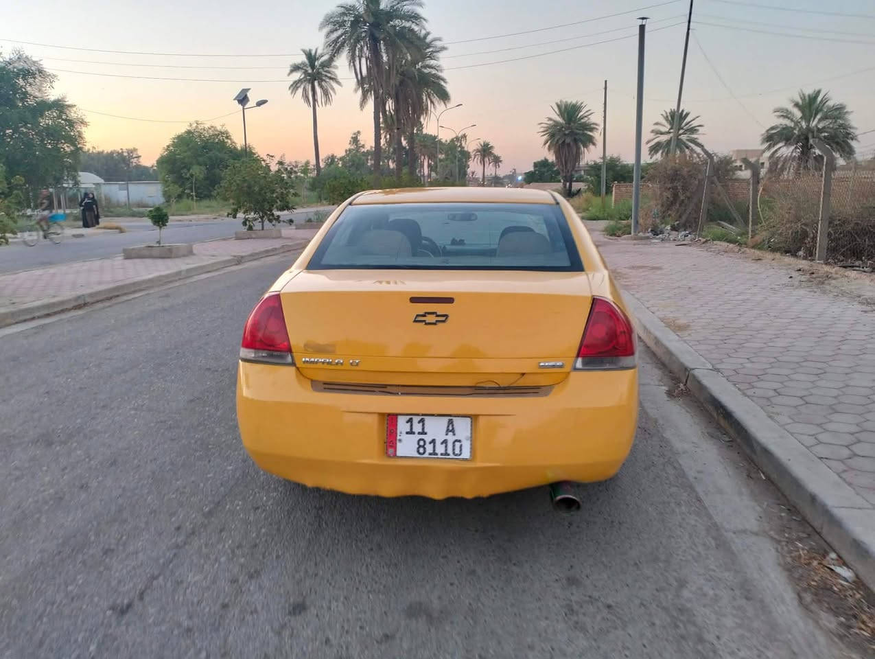 السلام عليكم امبالا موديل 2008 مكينه 3500 كير تعليك بوليسي رقم بغداد باسمي مصفره هيئه  غرامات هزه جديده 
يعني تحويل مباشر مراح تتعبه بيها
السياره بيه جاملغ خلفي 
السعر 55ورقه وبيه مجال 
رقم الهاتف ***********
