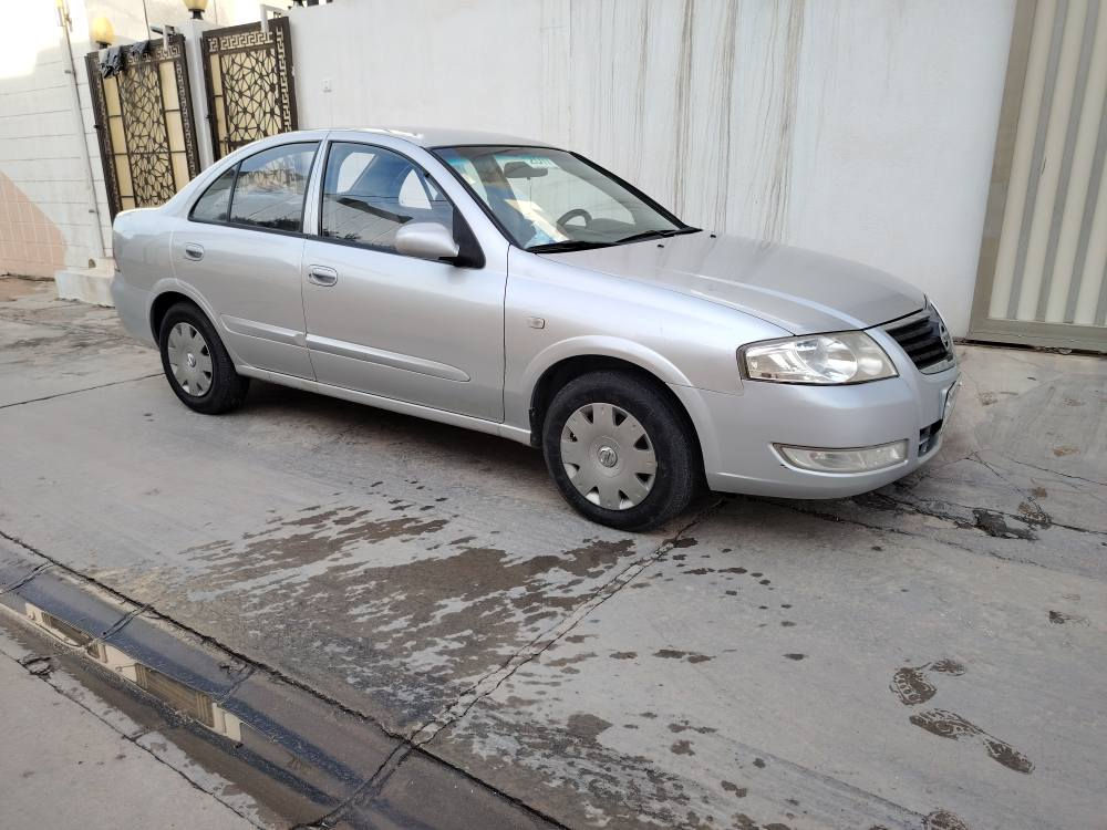 صني كوري ٢٠١١ سيارة نظيف بدون صرف والبوغار شرط تحويل والغرامة مكان كركوك *********** كركوك, العراق
