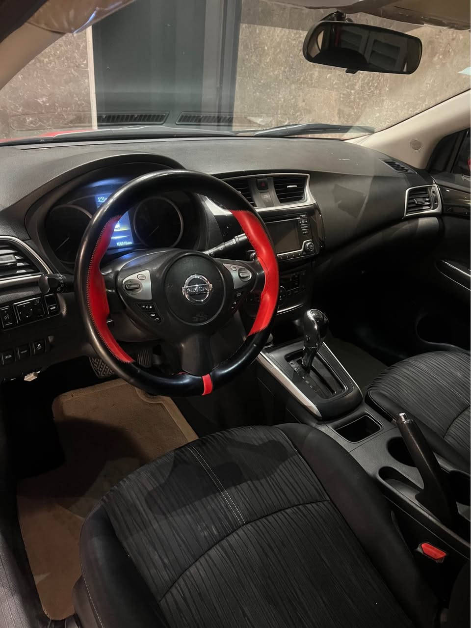 السلام عليكم للبيع نيسان سينترا 2018 رقم اربيل بأسمي هزه جديده رقم جديد وسنويه sv بصمه ويل كب كامره محرك 1800 السياره وارد امريكي حادث امامي مصبوغه عام السياره جاهزه من كلشي السياره ماشيه 108 الف مايل السعر 89 ورقه وبيه مجال بسيط مكان السياره بغداد العامريه رقم تلفون *********** بغداد, العراق
