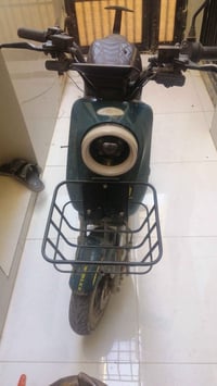 R9 • بطارية باقية شوية • بدون بطارية
