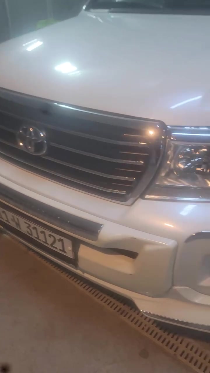 بريمية 2015  مكفولة من الحار والصبغ محرك كير على البلاد  بيها اقل الشبر بارد بالجاملغ  الامامي الدعاميات بلادية السيارة ماشية 191 الف حقيقي 
تشغيل عن بعد 
حساسات أمامي خلفي 
8 ايرباك 
كامرة خلفية 
كرسي الامامي كهربائي 
تشغيل عن بعد 
متكلمة 
ثلاث قطع تبريد 
مواصفات البريمية معروفة  
للاتصال 
***********
***********
