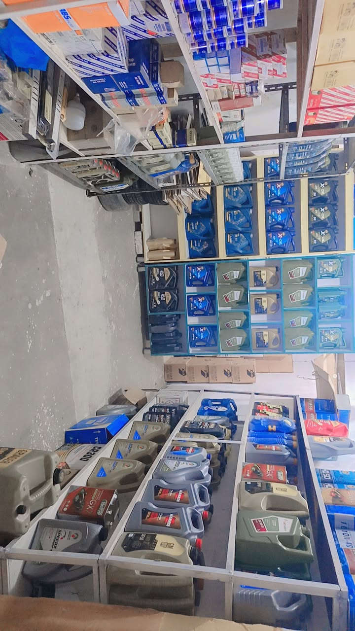 مصطفى الكلابي ***********
