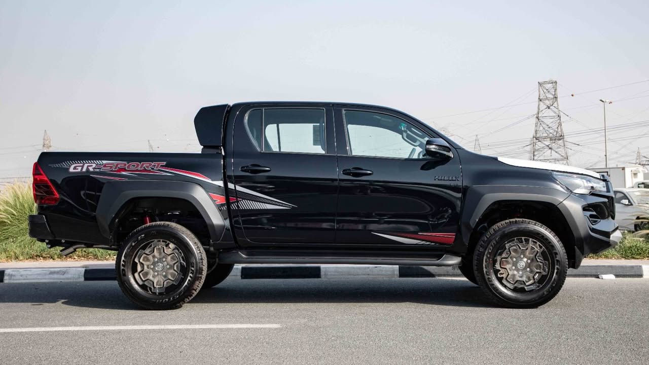 Toyota Hilux GR Sports 4.0L Petrol 2026
Call or WhatsApp: +971503350518


**إذا كنت صاحب هذا الإعلان وتريد حذفه لأي سبب، رجاءا أرسل رسالة إلى الدعم الفني**