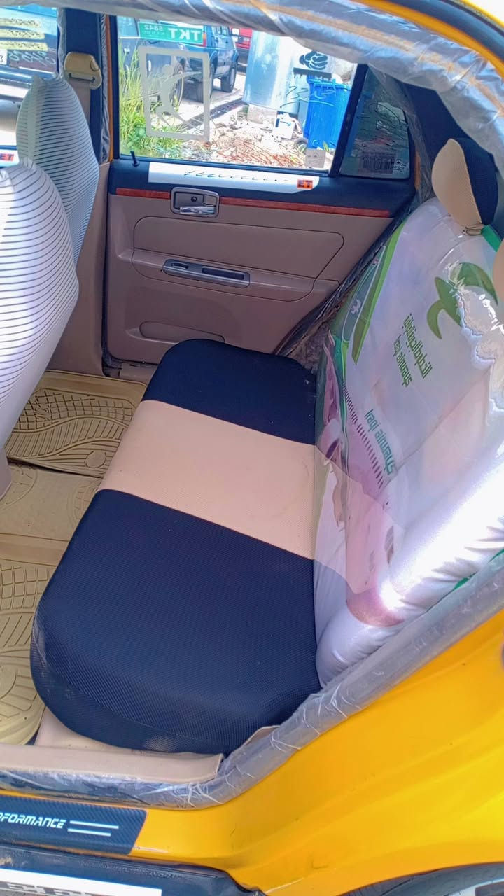 سيكي ٢٠١٢ للبيع بسمي سنويه ٢٠٣١ شرط الوكاله والتحويل رقم نكليزي طخم امامي وخلفي جديد طخم تاير جديد السياره بدون ضرر صبغ جماليه مكينه وكير شرط
***********
*********** واتساب
