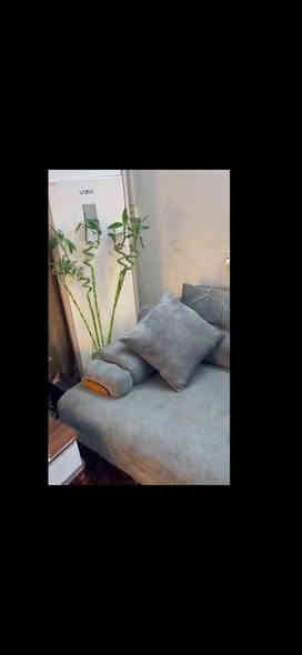 تخم للبيع السعر قفل قفل 750 
المكان بغداد البياع الشراي ع رقم يتواصل 

***********
