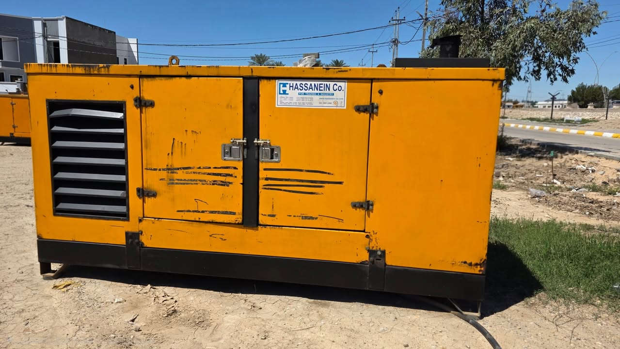 مولد بيركنز (Perkins) 150 KVA للبيع ⚡️

​الماركة: Perkins (أصلي).
​القدرة: 150 KVA.
​الحالة: نظيف جداً (بحالة الجديد).
​الميزة: كاتم صوت + جاهز للفحص.
للتواصل : ***********

الموقع : الكوت
 #بيركنز #مولدات #مناسب
