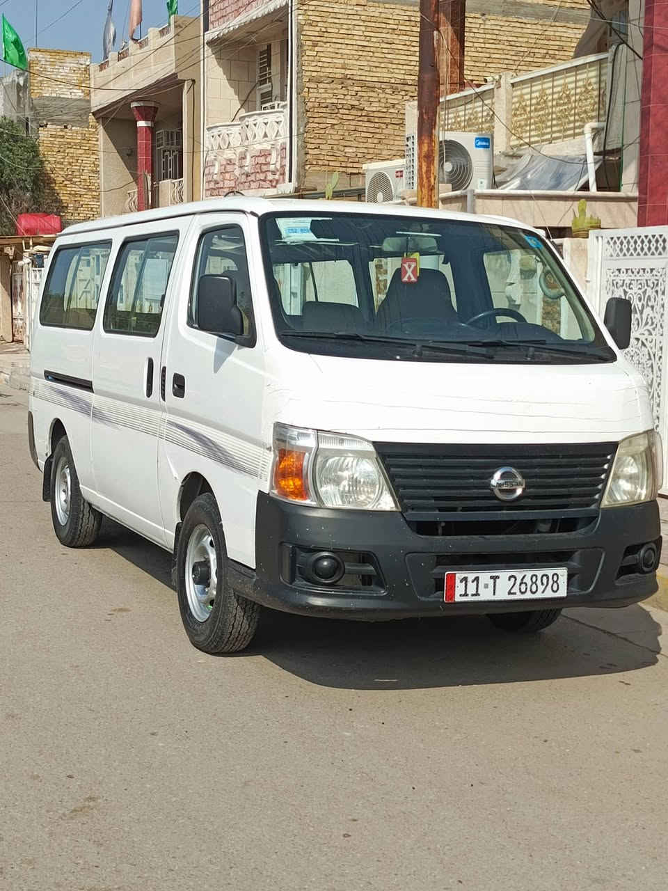 سلام عليكم نيسان يورفان2012 للبيع رقم بغداد اب سمي تحويل ثاني يوم سياره مكفوله من ضربه بيه ملاحضات   ميكانيك جديد تخم تاير حداديه دوشمه سياره خير من الله السعر 135 للتفاصيل الاتصال على الرقم ‏‪***********‬‏
