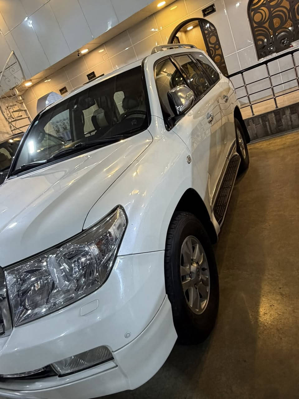 يالله
السلام عليكم لاندكروز 2011 ستينيه اصل V6 هزه وسنويه ورقم كله جديد بأيمي بيه مكانين بارد فقط

الموصفات

كشنات بقلاوه جلد +ثلاث حركات 

شاشه 

كامره 

فتحه سقف 

بصمه +بصمه ابواب 

يدات نيكل 

مري كهرباء +اشاير بل مري 

حساسات امامي خلفي 

تحكمات ستيرن جهتين

السعر 310$
مكان السياره البياع معارض الماسه

هاتف ***********
