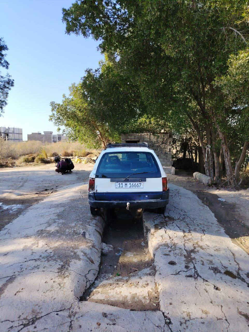 سيارة اوبل استرا
حياهم الله اوبل استرا موديل 92 محرك  1400
رقم بغداد مميز كفالة عامة السيارة  بأسمي شرط التحويل
السيارة مال جناي وين اهل المصالح

السعر 35 ورقة

واجبك حاضر😎
بابل-الحصوة
للتواصل
***********
