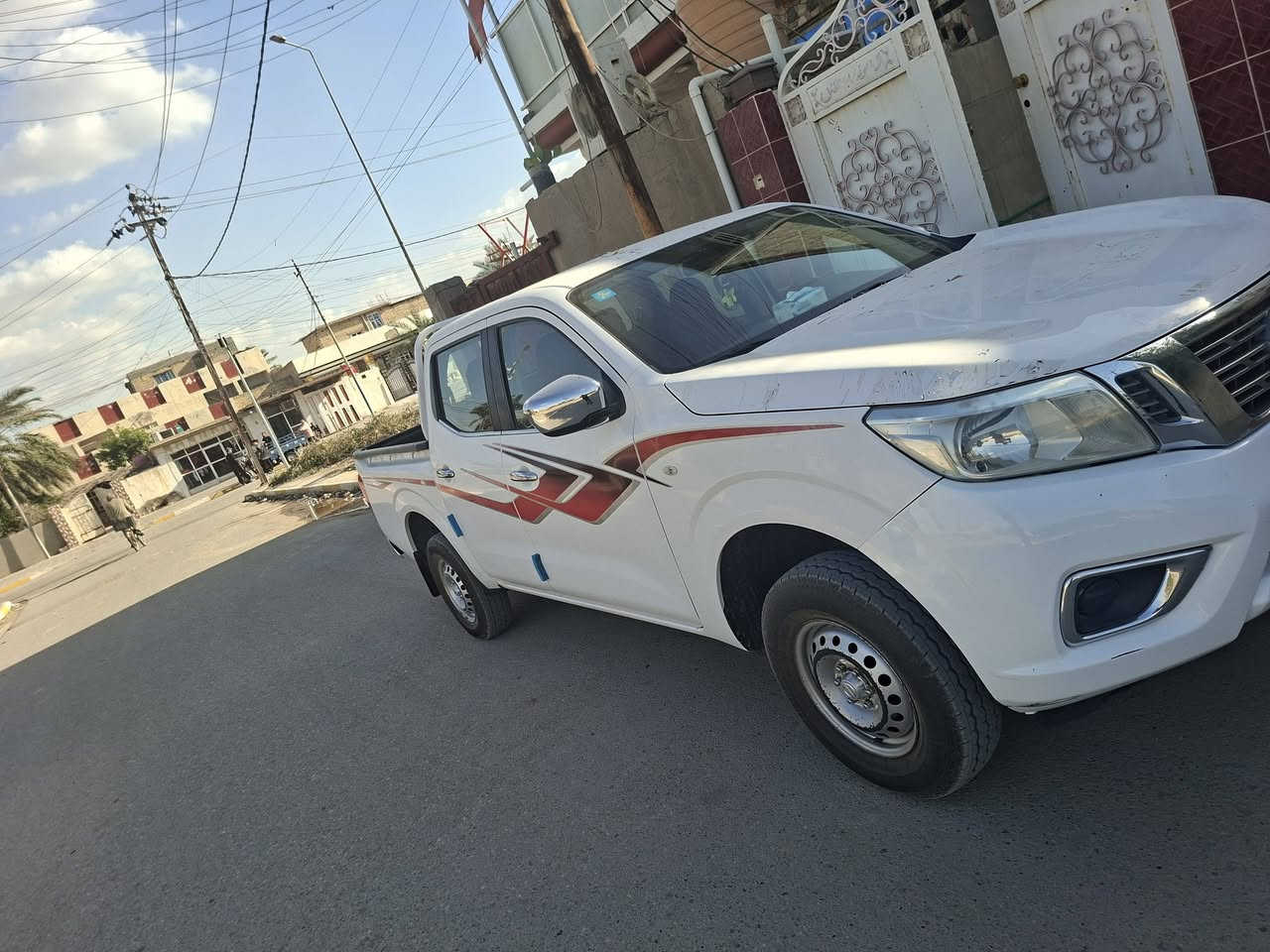 السلام عليكم سياره نيفاره (2016 )كفاله عامه بسمي العنوان العزيزيه واسط رقم صاحب السياره (***********)
