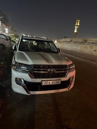 لاند كروز 2021بحريني كفاله عامة زيروماشية 17000الف حقيقي السعر 59000$ ...