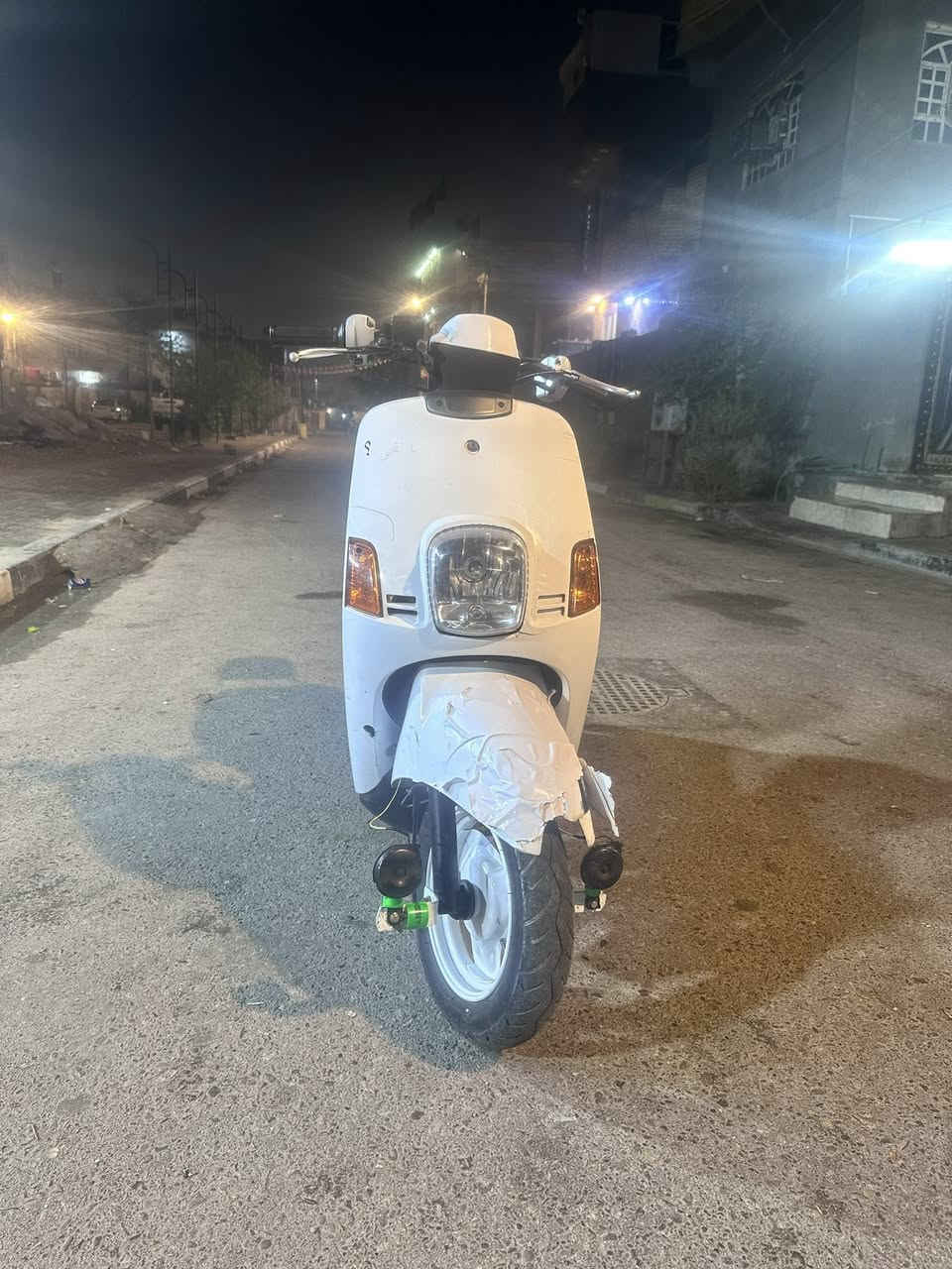 سلام عليكم دراجه بوليسي نوزل كفاله من كلشي كهربائيات كامله كلشي كامل بيها وشغال واتساب*********** السعر 850وبيها مجال للشراي
