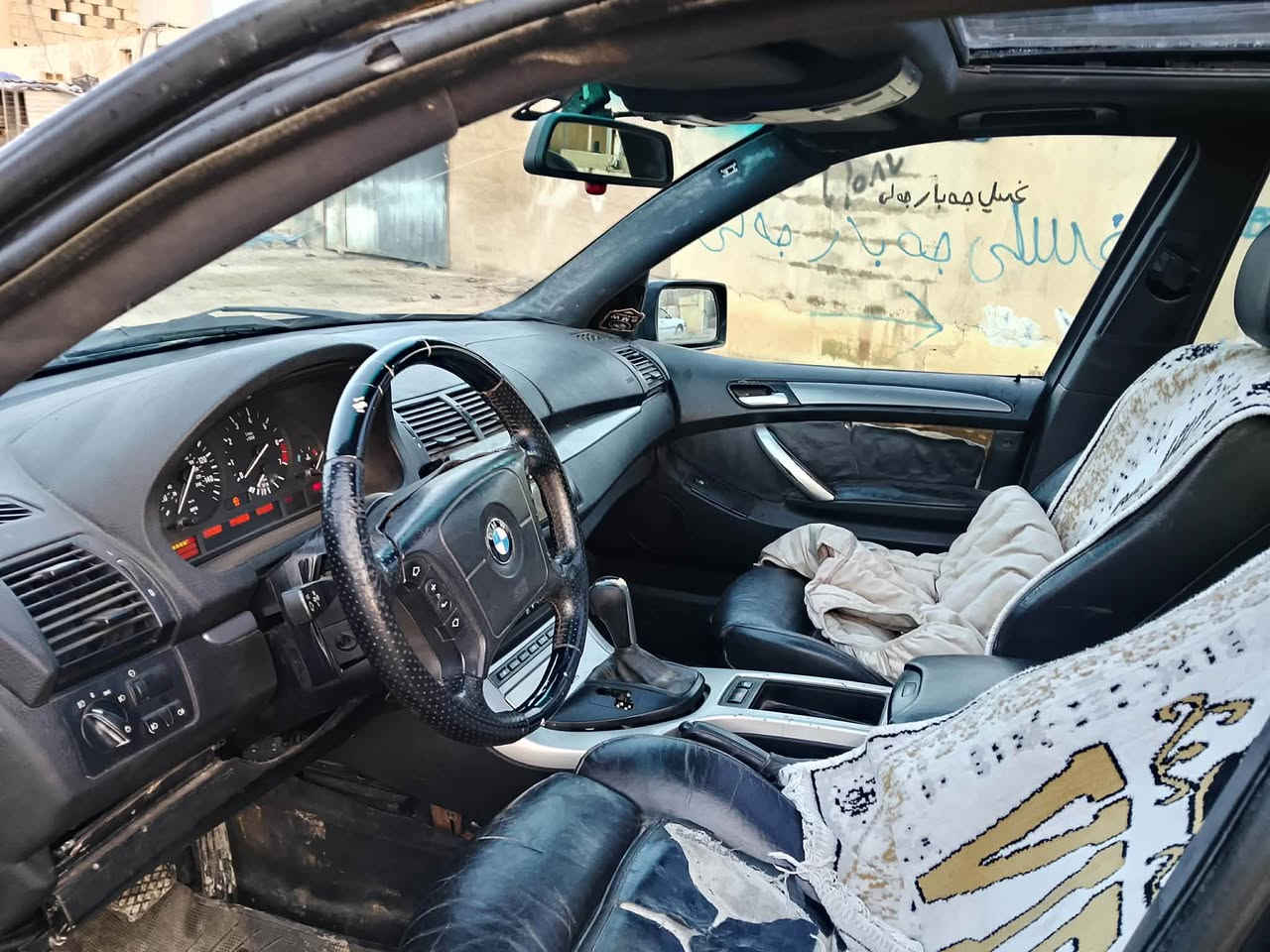 بۆ فرۆشتن..یان سەودا لەسەر دل گرتن..
مەنەفێستێکی لەگەلە من ئەی فرۆشم بە علوج کەفالەتی مەدەنئ بەشەرت..
BMW X5 2004 530ia..
بیئێم ئێکس پێنج ..
مۆدێل ٢٠٠٤ پێش گەورە
مەکینە ٥٣٠ کەپسی دەبل دجیتال تازە مەکینەی بۆ گۆردراوە بەشەرت..
 قەپات مواسەفات..
گێڕ تۆماتیک..
چوار جام کارەبایی..
پانۆراما..
دەبل ئێرباگ..
کوشن جلد..
کوشن سارد و گەرم..
تەبرید.. نەقسی قایش و غازی هەیە..
سوکان ڤۆلیۆم..
زۆۆر مواسەفاتی تر ...
سعری تەنها ٢٨ گەلاو کەمێک مەحامەلە..
بۆ زانیاری زیاتر تێل بکە بۆ خاوەنی ڤایبەر و واتسئاپ هەیە..
ژ.م  ***********
ژ.م *********** كويسينجاك, أربيل
