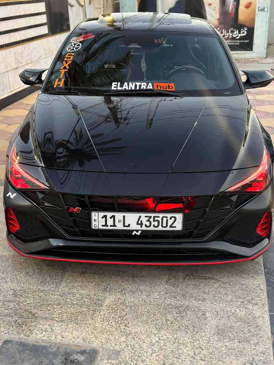 سلام عليكم شباب النترا N للبيع 
موديل: 2023 
ماشية :15 الف فقط اخت الزيرو 
مكينة : 2,000 تيربو🚀🚀🚀
حادث : جاملغ و باب صور حادثها بالمنشور 
الاضافات الي عليهة:
داون بايب صوتها مرعب
شوتة KN 
عطاس تيربو  
جهاز لهب
بلكات ريسنك 
ولف حماوة ريسنك 
فول هوائيات 
كيج قراءة بوست التيربو 
هوائية ضوئية متغير 
ويل 18 رياضي اطلي
لد امامي متغير على التليفون 
احزمة حمر 
وبيهة هواي سوالف 
مواصفات الN معروفة سيارة جديدة 
كشنات حضن و مختم N / فتحة / انارة محيطية 64 لون / رادار امامي جانبي خلفي /حساسات خلفيه/ سستم سماعات BOOS / توقف ذاتي / ثلاثة انظمة قيادة / لايتات 3 عدسات / بك لايت لد 
وباقي الموصفات معروفه والسياره ماناقصها برغي وبالعافيه على الياخذها

الرقم : ***********

السعر : 185 وبيها مجال بسيط
مكاني : بغداد
