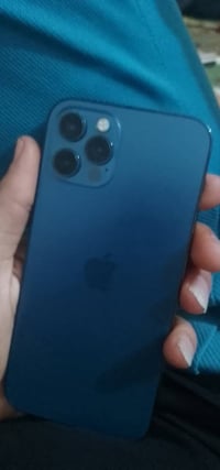 ايفون ١٢ برو • ١٢٨ • بطارية ١٠٠