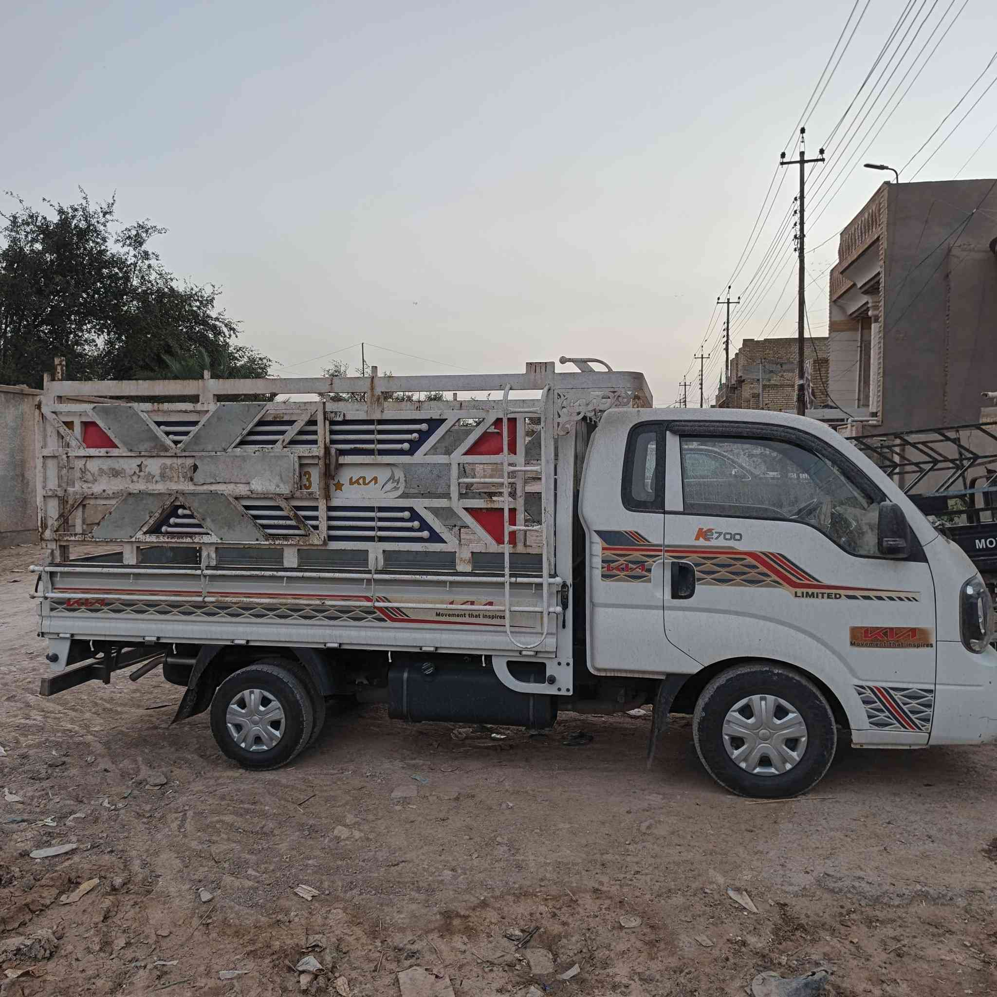 سلام عليكم كيه حمل مديل 22 رقم بغداد بسمي تحويل ثاني يوم ماشيه 126
مكفول منعده طخه بل باب مل السيق او بل باب الوره 
السعر 140 اوبيه مجال النتصال عله هاذ الرقم ***********
المكان بغداد
