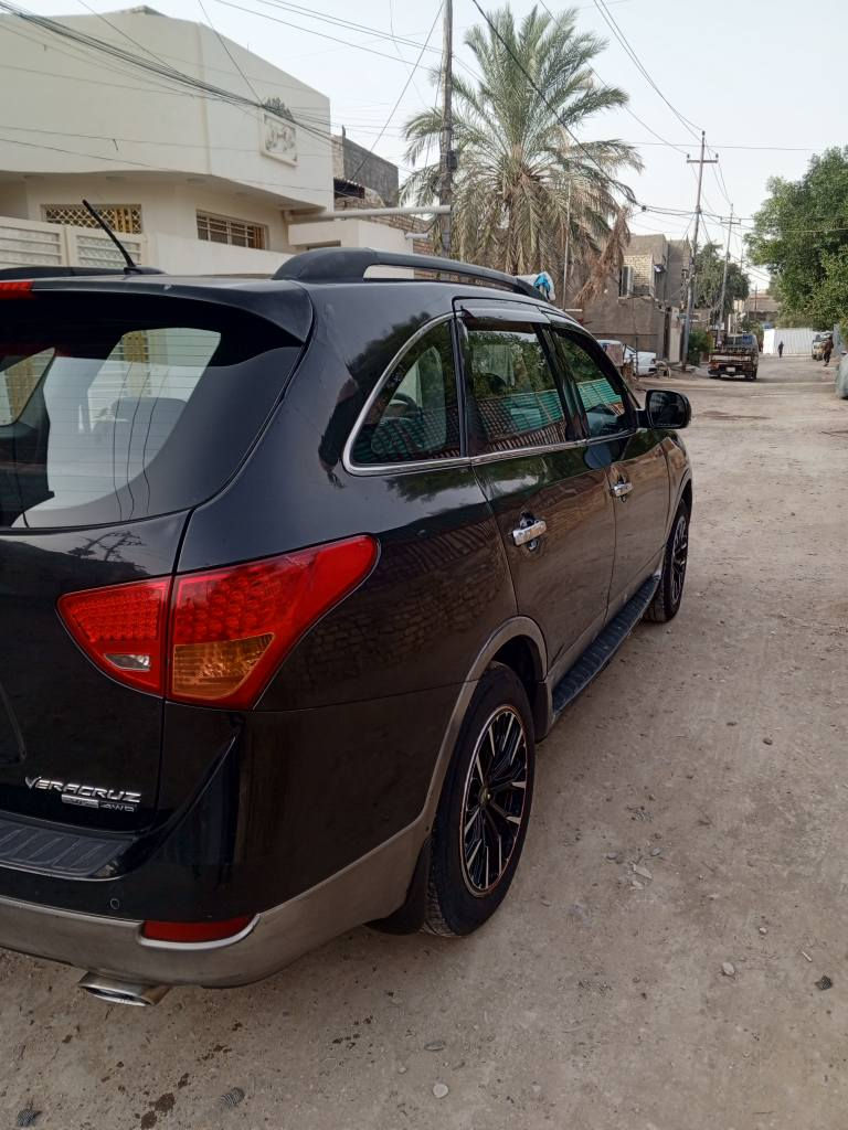 السلام عليكم اخواني الاعزاء من رخصة الادمن المحترمين للبيع او مراوس هونداي فيركروز خليجية رقم بغداد موديل 2012 سنوية غير نافذة مكينة  V6 سلندر بجم كبس جنطة كبس بيها حادث صفحة الصدر تعمير مع صبغ سيارة بيع صبغ عام عتبرها مواصفات فول 1/1 فول بصمة جنطة كهرباء  السعر 90 العنوان بغداد الدورة هاتف 
***********
اسف على الاطالة 
*********** بغداد, العراق
