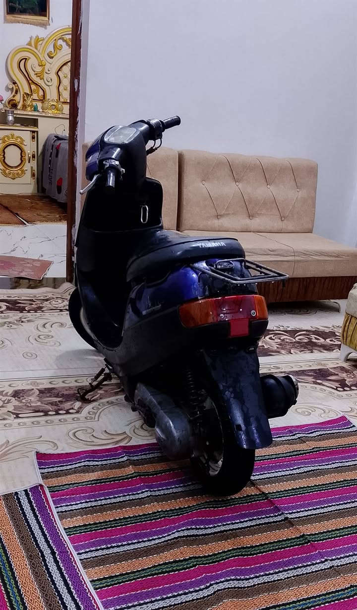 بتره خطين شغاله مكينه ناعمه خرسه شلعه قويه تشك الكاع سرعه دك 60 دراجه نضيفه ونشطه كفرات اصليه  كهربائيات شغاله لايت بك لايت دبلات شغاله تايرات جدد السعر 275 مكاني ناصريه ***********
