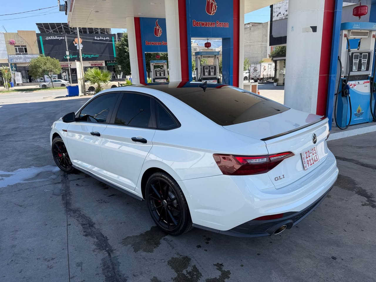لێژنەیە ❌ jetta 2024 GLI
یەک پارچە سبوغە 
٣١ هەزار کیلۆمەتر رۆشتووە
گێر تۆماتیک 
فول مواسەفات 
***********
سۆران Singapore
