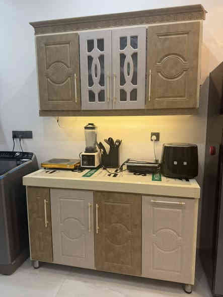 كاونتر تفصال جديد 
للبيع 
موجود في المنصور 
للتواصل 
***********
